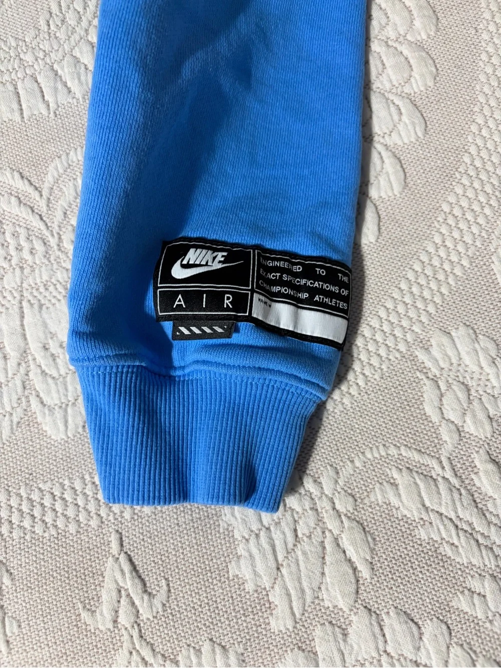 Nike kids pullover